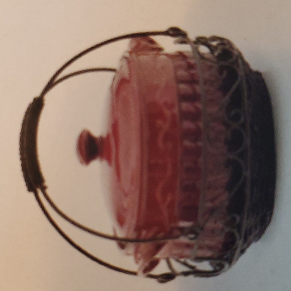 Celebrating Home Oval Metal Basket with handles and scroll design. New - Picture 6 of 8